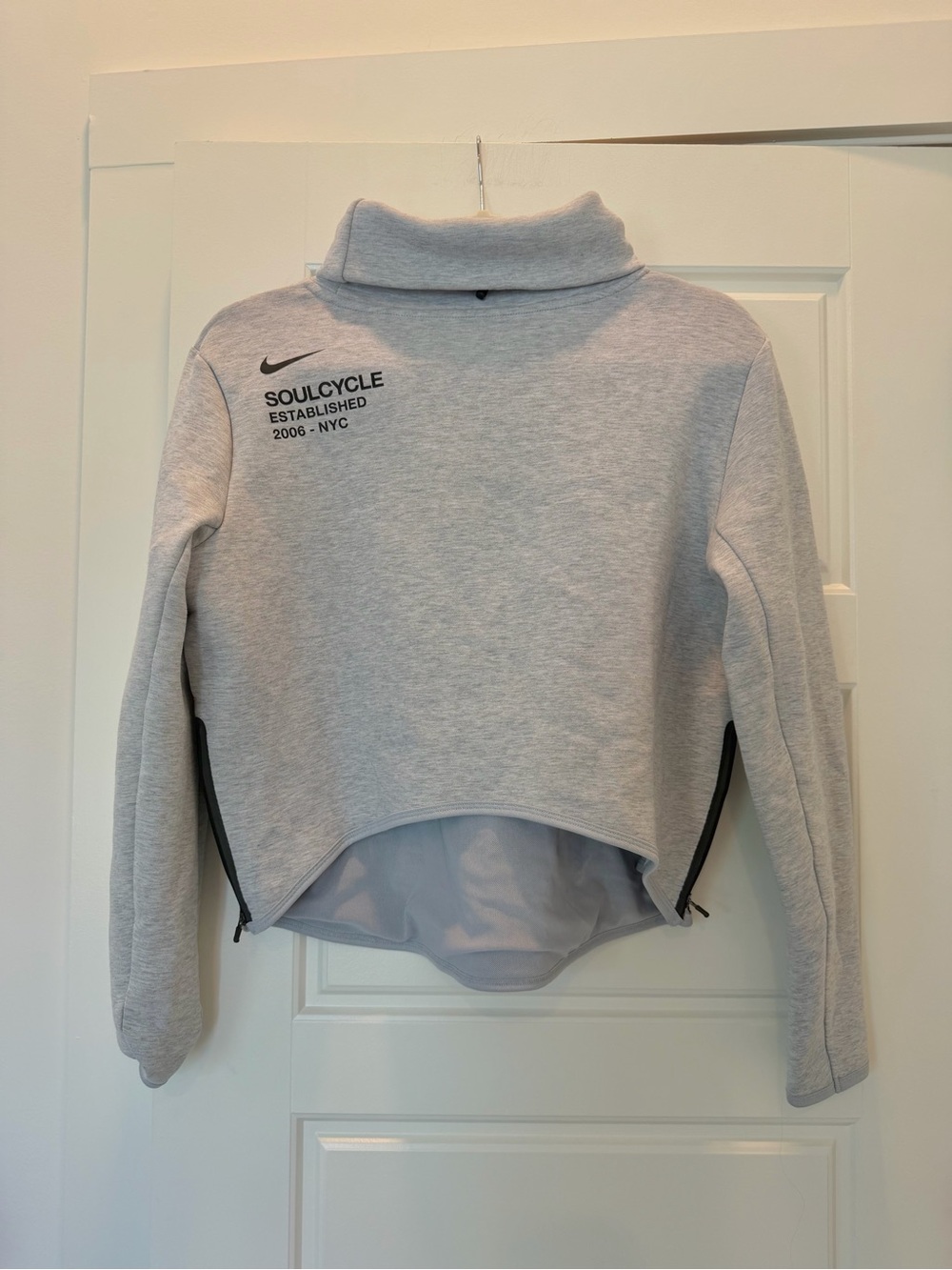 Soulcycle x Nike Gray Sweatshirt Size M